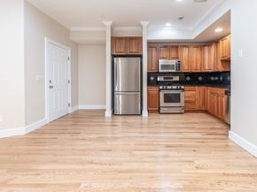 82 E Brookline St 1, Boston MA 02118