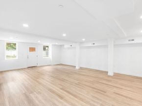 50 Frankfort St 10, Fitchburg MA 01420