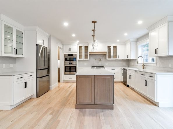 10 Nolin St, Natick MA 01760