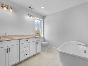 335 Salem St, North Andover MA 01845