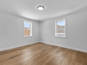 335 Salem St, North Andover MA 01845