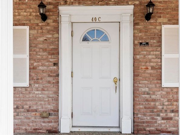 40 C Washington Park Drive 12, Andover MA 01810