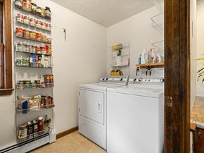 2 Garfield Ln W, Andover MA 01810