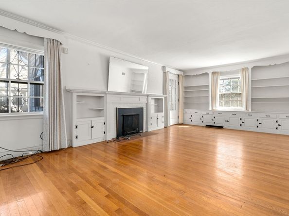 194 Parker, Newton MA 02459