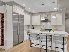 119 Saint Botolph St 3, Boston MA 02115