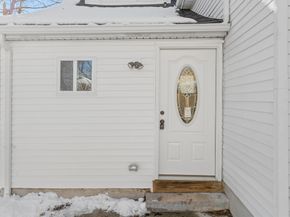 29 Hunt St, Brockton MA 02302