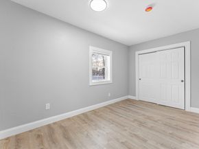 29 Hunt St, Brockton MA 02302