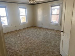 32 Vernon St, Waltham MA 02453