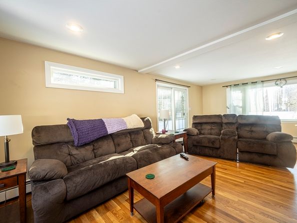 94 Boxford St, North Andover MA 01845
