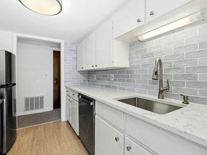 36 Jessica Drive H, Stoughton MA 02072