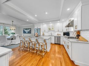 12 Robert Dr 12, Andover MA 01810