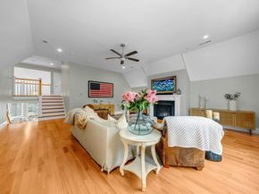 12 Robert Dr 12, Andover MA 01810