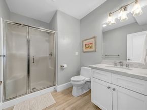 12 Robert Dr 12, Andover MA 01810