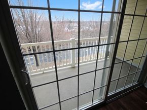 2 Arden Mills Way 2201, Fitchburg MA 01420