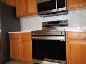 29 Carleton Pl 29, Wareham MA 02558