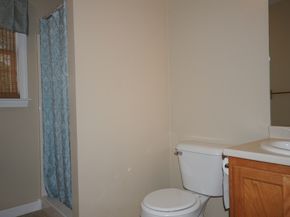 29 Carleton Pl 29, Wareham MA 02558