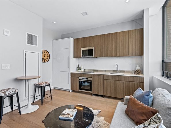 100 Shawmut Ave 506, Boston MA 02118