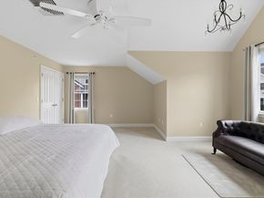 900 Lynnfield Street 37, Lynnfield MA 01940