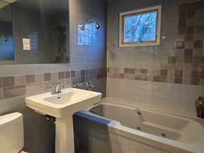 91 Mary Ellen Rd, Newton MA 02468