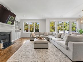 14 Sunset Way 14, Medfield MA 02052