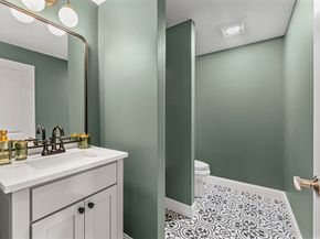 14 Sunset Way 14, Medfield MA 02052