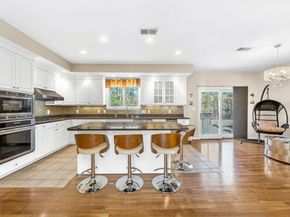 15 Wadsworth Way, Sharon MA 02067