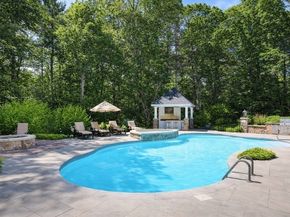 15 Wadsworth Way, Sharon MA 02067