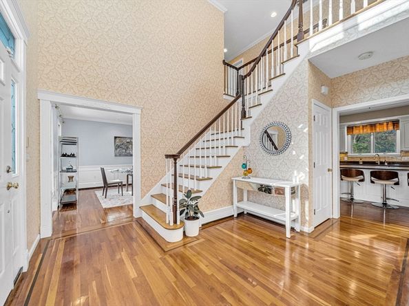 15 Wadsworth Way, Sharon MA 02067