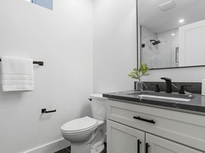 1806 Beacon St, Newton MA 02468