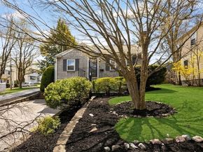15 Norman St, Milton MA 02186