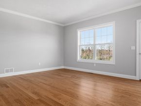 162 Rolling Ridge Drive 103, Northbridge MA 01588