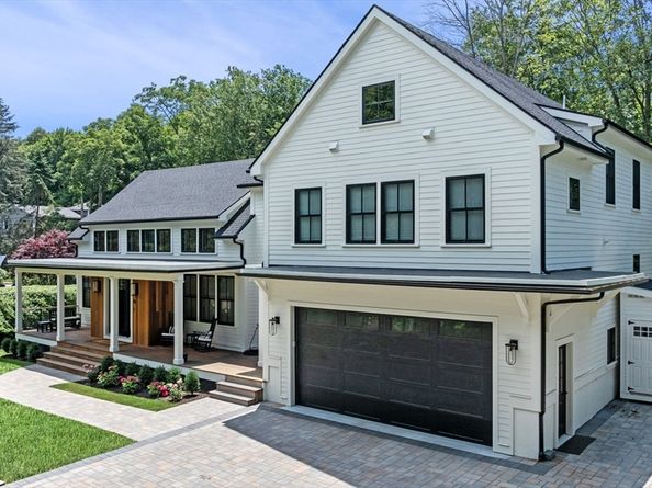 16 Liberty Road, Marblehead MA 01945