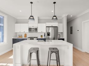 109 Prospect St 205, Somerville MA 02143