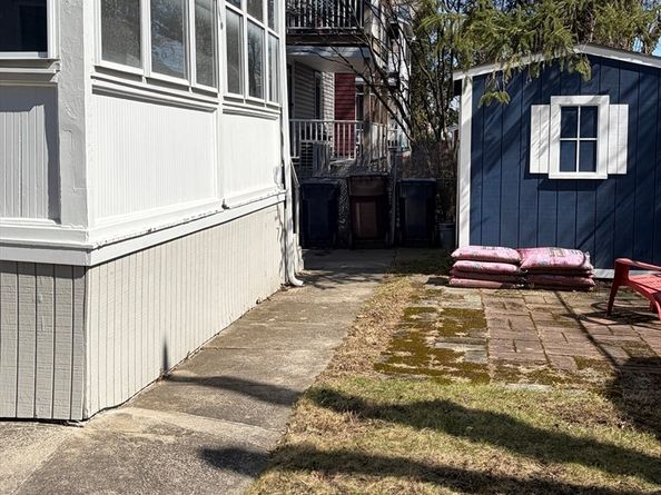 30 Clarence St, Everett MA 02149