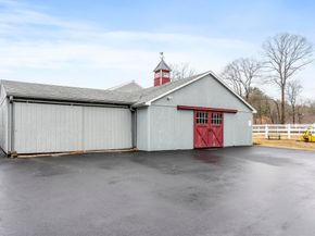 190 Hardwick, Petersham MA 01366