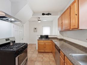 25 East St, Grafton MA 01536
