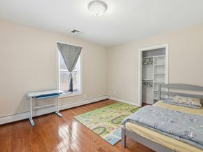 25 East St, Grafton MA 01536