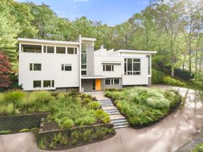 41 Grove Street, Wayland MA 01778