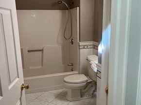 5 Munroe St 5, Newburyport MA 01950