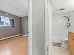 1011 Main St 5, Woburn MA 01801