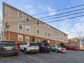 25 Rockland St 5, Boston MA 02132