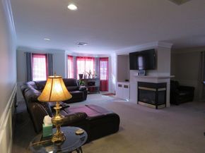 5 Mission Rd 107, Chelmsford MA 01863