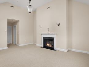 30 Taylor 3011, Reading MA 01867