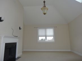 30 Taylor 3011, Reading MA 01867