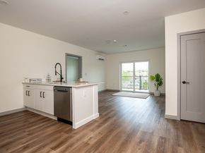 203 Lowell St. 206, Wilmington MA 01887