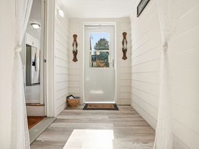 35 Woodway Dr, Shrewsbury MA 01545