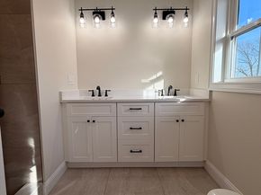 9 Acton Rd 8, Chelmsford MA 01824