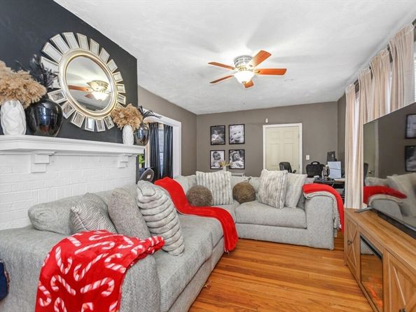 146 Manomet St, Brockton MA 02301