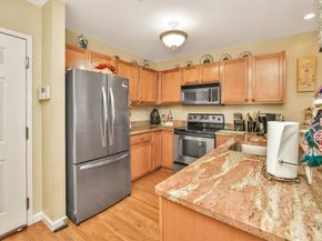 75 Walnut St 315, Peabody MA 01960