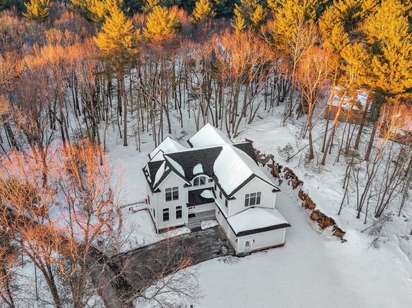 213 Sandy Valley Road, Dedham MA 02026